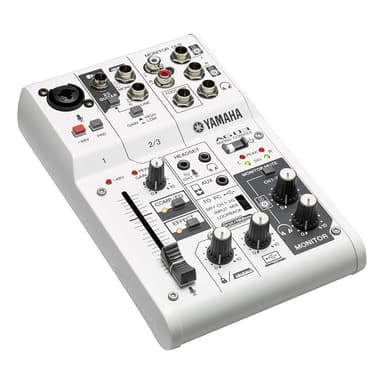 Yamaha AG03 mixer
