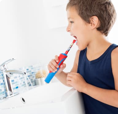 Oral-B Vitality Kids Mickey elektrisk tandbørste til børn D12MICKEY