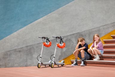 Ninebot fra Segway KickScooter Zing C8 El-løbehjul