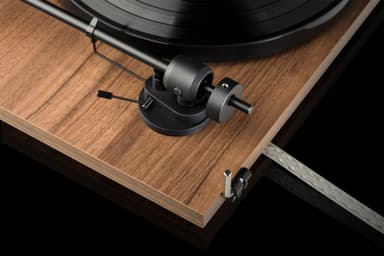 Pro-Ject E1 BT OM5E Walnut