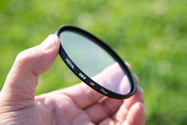 Hoya UV UX II filter 52 mm.