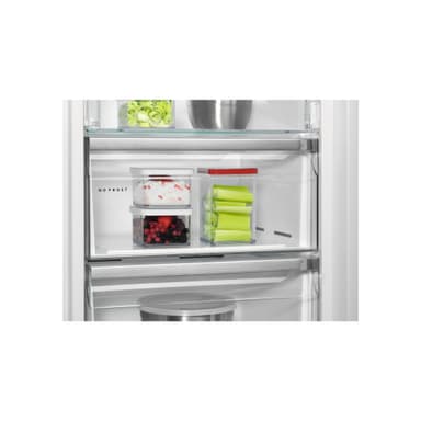 AEG Fryser AGB728E4NW (Hvid)