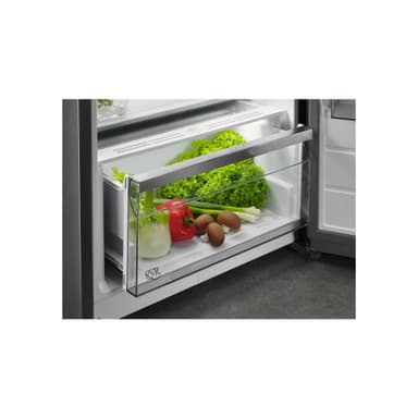 AEG Køleskab RKB638E4MX (m/antifingerprint)