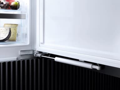 Miele Køleskab K 7763 E (Ingen farve)