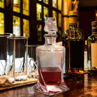 Whisky-karaffel Karaffel til rom, vodka og whisky (750
