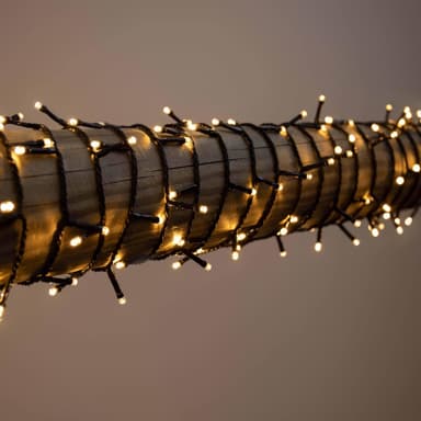 Julebelysning udendørs LED 60 meter med op til 1200 varmhvide lamper