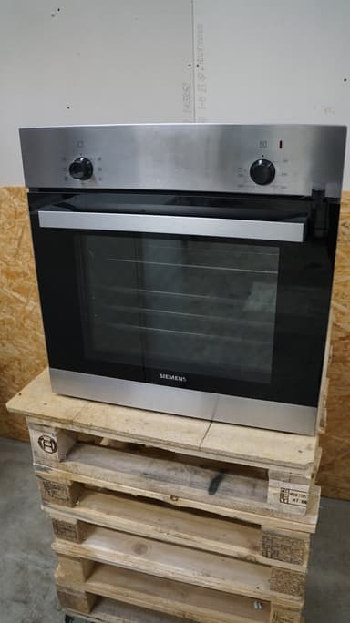 Siemens indbygningsovn HB010FBR0S - D12756 - brugt