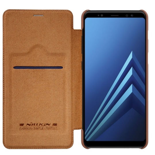 Nillkin Qin FlipCover Samsung Galaxy A8 2018 (SM-A530F)  - brun