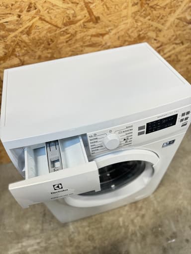 Electrolux Slimline vaskemaskine EW6S4225C4 - D12483 - brugt