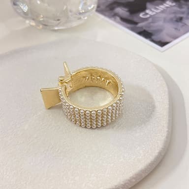 Faux Pearl Hestehale hårnål Guld 4x4 cm