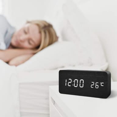 Digitalt LED vækkeur Sort