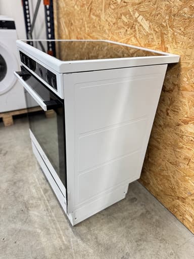 Voss keramisk komfur VKK67740HV - D13005 - brugt