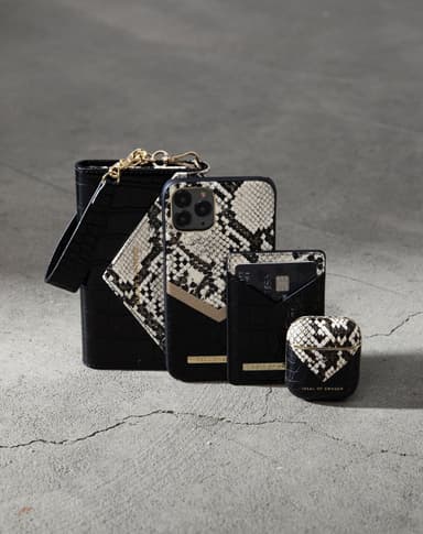 Atelier Case iPhone 13 Mini Midnight Python