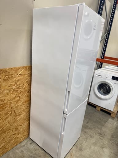 Electrolux køle-/fryseskab LNC7ME32W1 - D13584 - brugt
