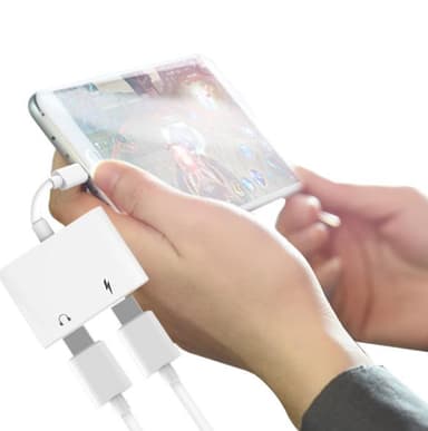 USB-C 2-i-1 adapter til høretelefoner og oplader