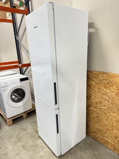 Miele køle/fryseskab KFN29132DWS - D13761 - brugt