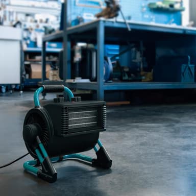 VONROC Varmeblæser - PRO - 3000W | 30m2 -  90gr vippbar - Keramisk | Grøn