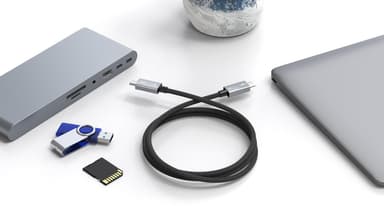 NÖRDIC Thunderbolt 3 USB C-kabel 2m 40Gbps 100W Strømforsyning 5K 60Hz dobbelt 4K 60Hz UHD sort