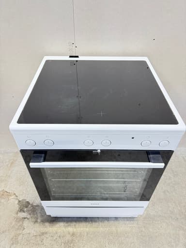 Voss keramisk komfur VKK60343HV - brugt