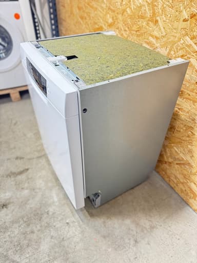 Bosch opvaskemaskine SMU46CW02S - brugt