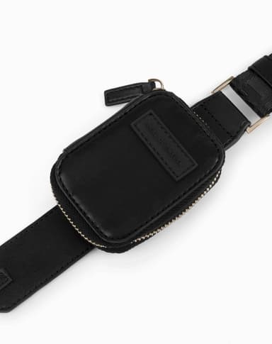 Athena Necklace Case iPhone 12/12P Black