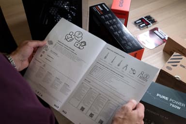 Elgiganten Build 500 R5/16/1TB/RX 7600
