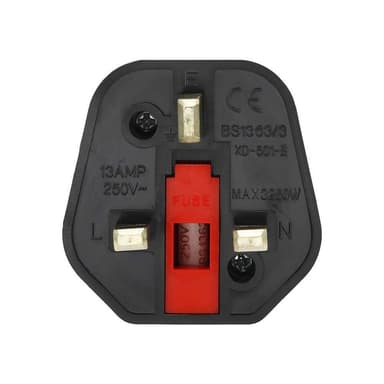 4x Stikkontaktadapter Rejsekonverter (britisk type g