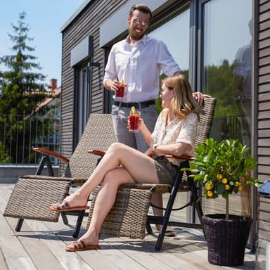 Havestol med fodstøtte - grå