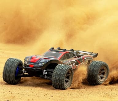 Traxxas Rustler 4x4 BL-2S RTR TQ Rød