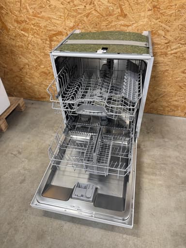 Bosch opvaskemaskine SMU46CW02S - D14489 - brugt