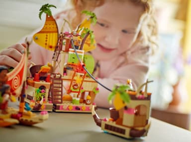 LEGO Disney Vaiana 2 Kakamora-båd 43258