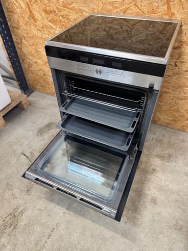 Siemens induktionskomfur 	HC858543U - D14905 - brugt