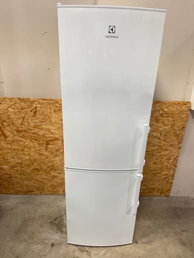 Electrolux køle/fryseskab ENT3LE34W5 - D14857 - brugt