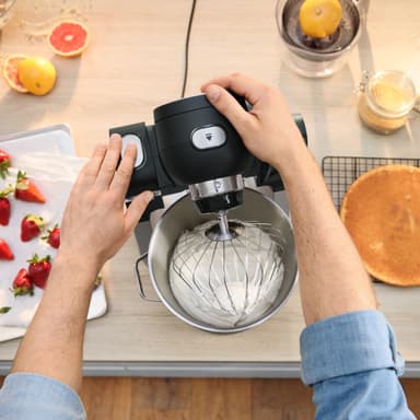 Bosch Series 6 køkkenmaskine MUMS6ZS18 (sort)