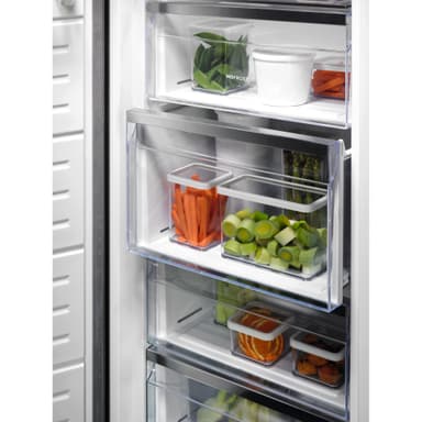 Electrolux Fryseskab GUT7ND28W