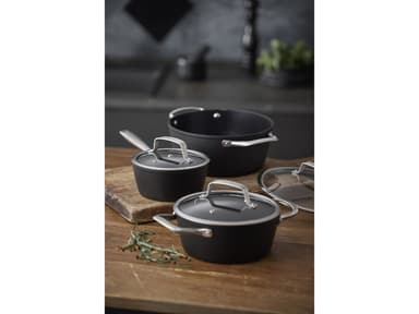 Pillivuyt Gourmet Kasserolle med glaslåg Black