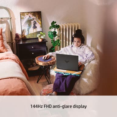 HP VICTUS 15 R5-8HS/8/512/3050 15,6" bærbar gaming computer