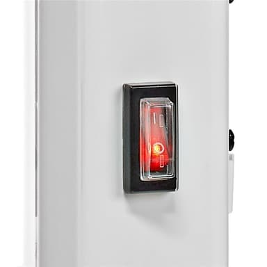Nedis SmartLife Elradiator | Wi-Fi | Velegnet til badeværelse | Glas panel | 2000 W | 2 Varmeindstillinger | LED | 15 - 35 °C | Justerbar termostat | Hvid