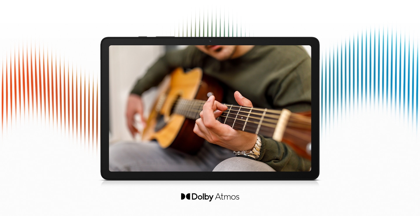 En person spiller guitar på en Galaxy Tab A9-skærm