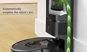 iRobot Roomba i7+ der tømmer beholderen