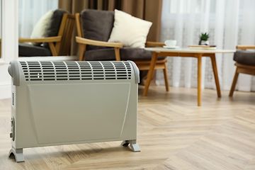 Fritstående radiatorer i en stue