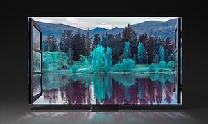 8K-TV ved sø