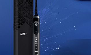 Oral-B Genius X black elektrisk tandbørste med rejseetui