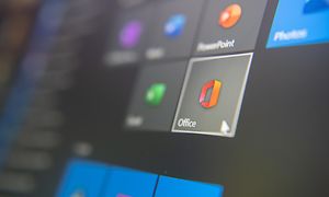 Microsoft Office logo på Microsoft Windows 10 computer
