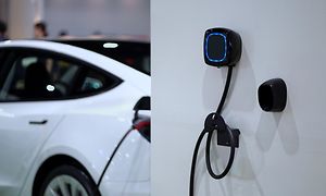 Elektrisk biloplader - opladerboks på væg