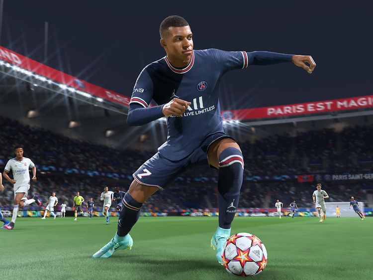 Mbappe spiller fodbold i FIFA 22