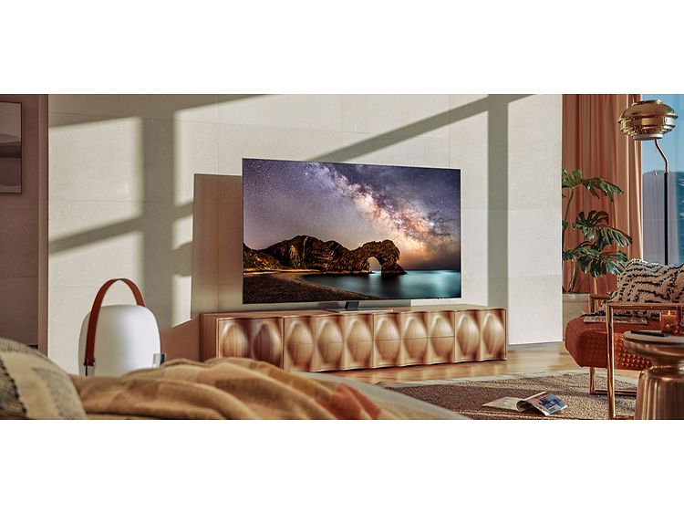 Køb et Neo QLED 4K TV - få enten en støvsuger, TV eller tablet