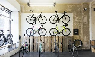 Arlo Pro kamera overvåger cykelbutik