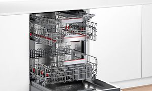 Large basket in a dishwasher