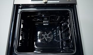 Hisense 77 l volume